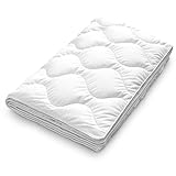 Siebenschläfer Bettdecke 200x200 cm – Medium Ganzjahresdecke für normal temperierte Schlafzimmer (200 x 200 cm - Ganzjahresdecke)