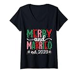 Damen Paare Passende Weihnachten Merry & Married Est 2023 Frauen T-Shirt mit V