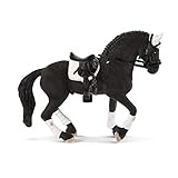 schleich HORSE CLUB 42457 4-tlg Turnier Reithengst Spielset - Realistische Pferde Figur für Turnierreiten mit Zubehör, Pferde Spielzeug für Jungen und Mädchen, ab 5 J