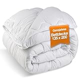 KNERST Bettdecke Ganzjahresdecke 135x200 cm - Bettdecke allergikerfreundlich - Decke waschbar bis 60°C - atmungsaktive, temperaturausgleichende Schlafdecke - Farbe: weiß