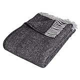 Arctic Wolldecke Herringbone - Hochwertiges Plaid mit Fischgrätmuster im Scandi Design - 100% Schurwolle mit Woolmark Siegel - 130 x 200 cm - Schw