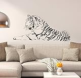 Wandtattoo 'Tiger liegend 2', 128 x 57 + Rakel von mldigitaldesig