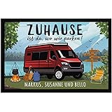 SpecialMe® Fußmatte mit Namen personalisert Camping-Bus Familie Zuhause ist da wo wir parken rutschfest & waschbar schwarz 60x40