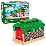 BRIO World 33574 - Lokschuppen mit Rolltor - Eisenbahnzubehör für die BRIO Holzeisenbahn - Kleinkinderspielzeug empfohlen für Kinder ab 3 J